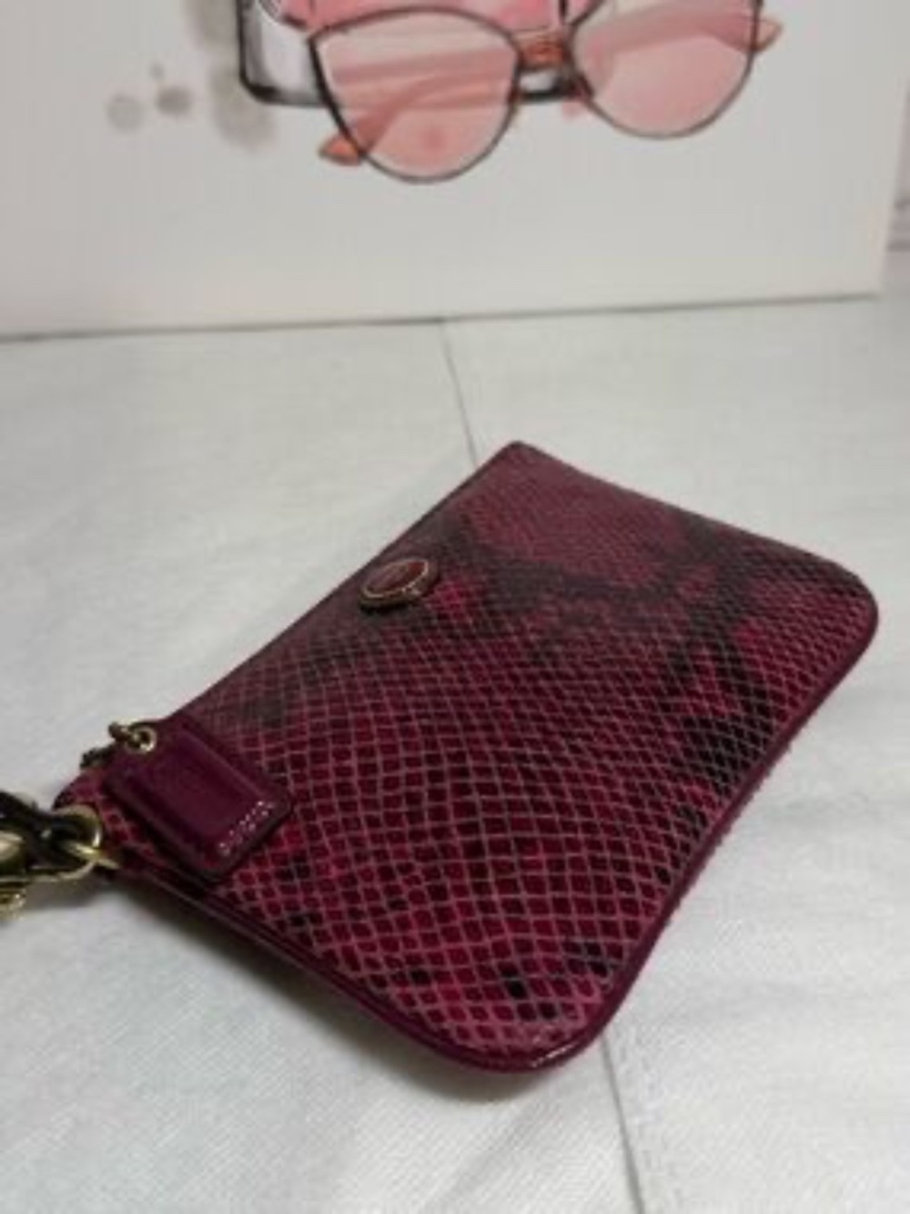 Coach Burgundy Snakeskin Embossed Wristlet Gold Hardware 6x4in - Picture 4 of 8